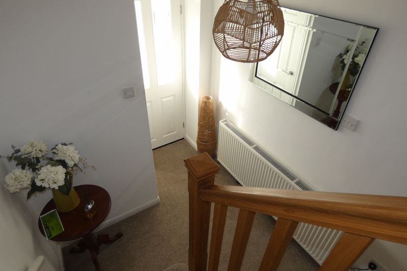 Entrance Hallway- click for photo gallery